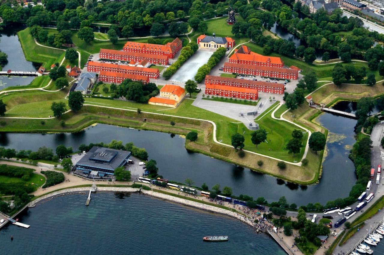 Spacious Tivoli Gardens Apartment W 3 Bedrooms København Ngoại thất bức ảnh