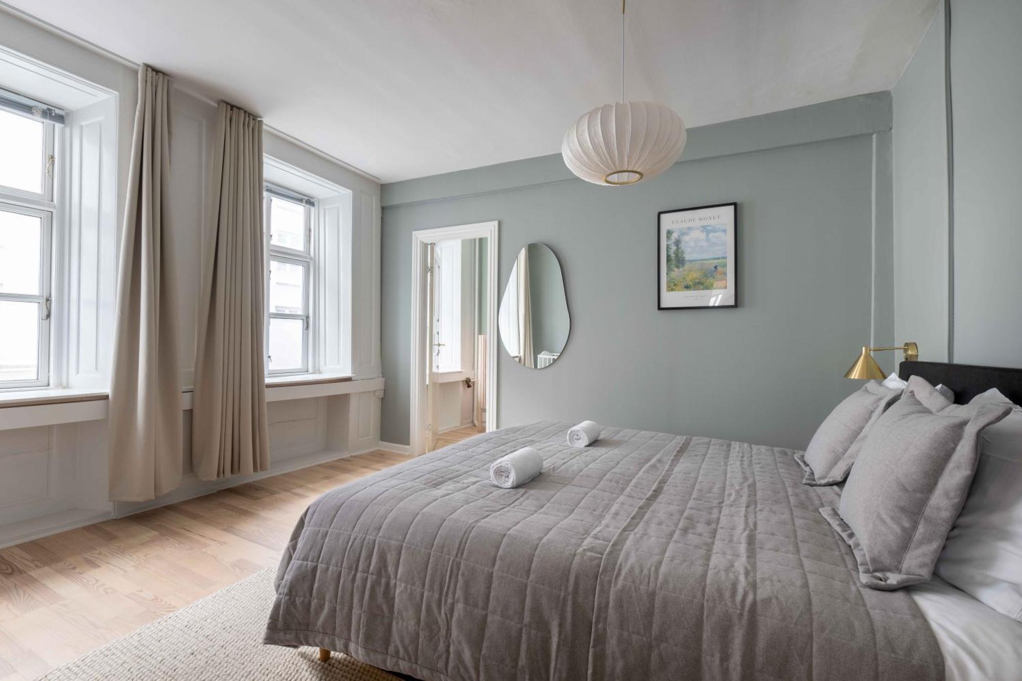 Spacious Tivoli Gardens Apartment W 3 Bedrooms København Ngoại thất bức ảnh